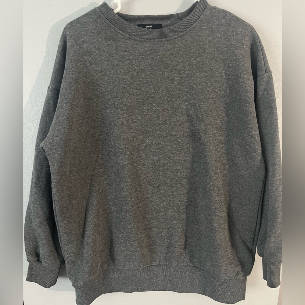 Forever 21 crewneck